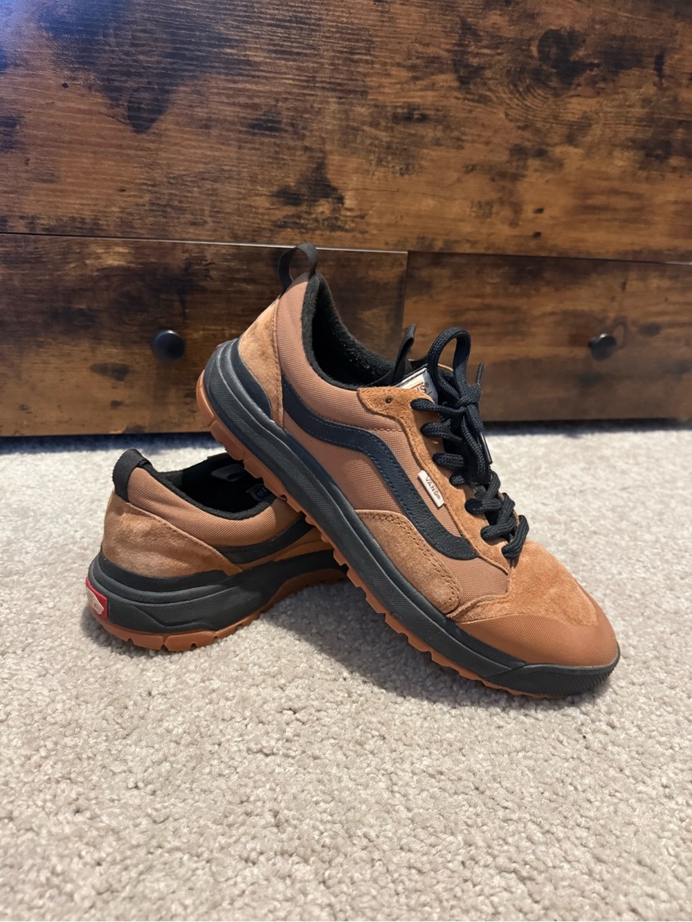Vans MT Men's Brown and Black Suede Trail Sneakers